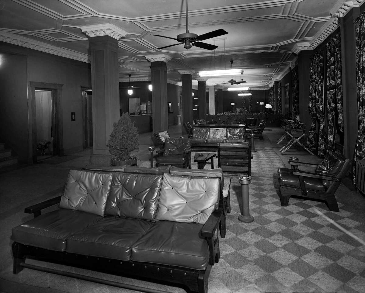 The interior of the Crockett Hotel, circa 1950.