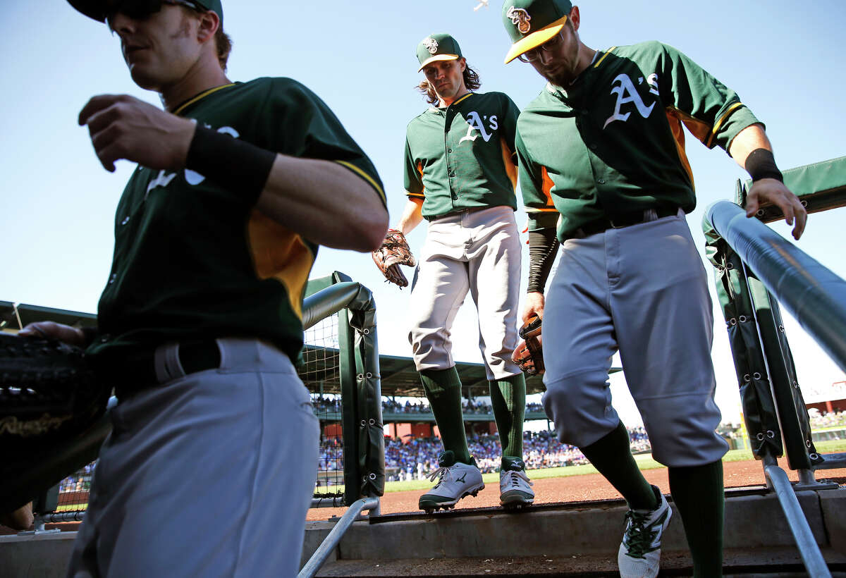 Whatever Happened to Oakland A's Cy Young Pitcher Barry Zito?