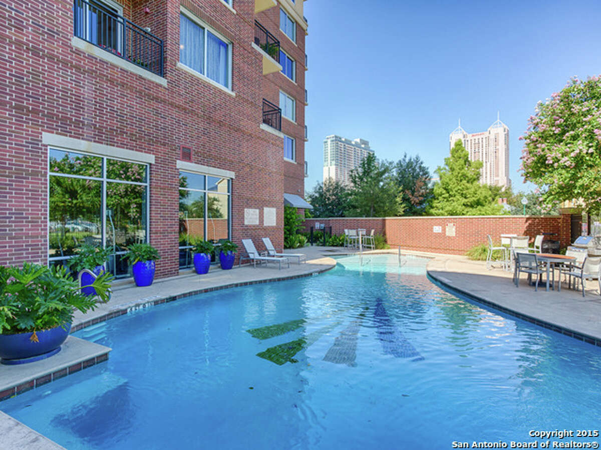 20 lavish properties for sale in downtown San Antonio