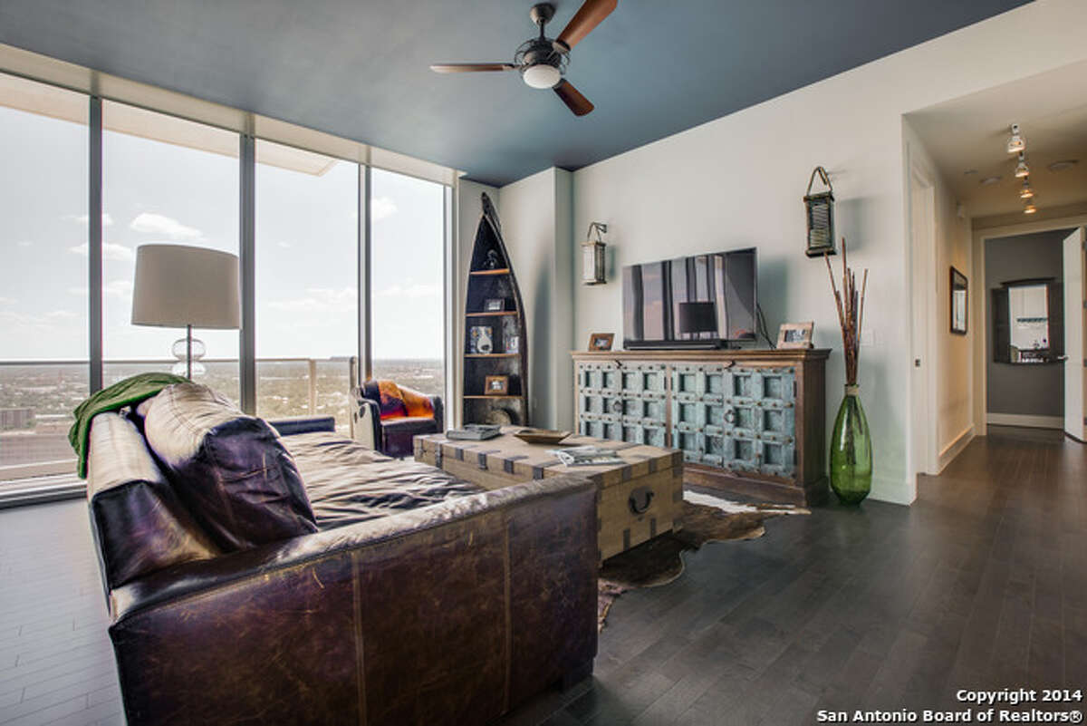 610 E Market St., Apt. 2515 This 1,497-square-foot condominium located in Alteza, above the Grand Hyatt Hotel, is listed for $575,000. On the 25th floor, the condo has two bedrooms and two bathrooms, as well as glass walls and a balcony overlooking HemisFair Park. The condo is ready to go, with upscale Armoires and Accents furnishings, a Smart 3D TV, gourmet kitchen appliances and everyday essentials, from dishes to linens. MLS – 1079267