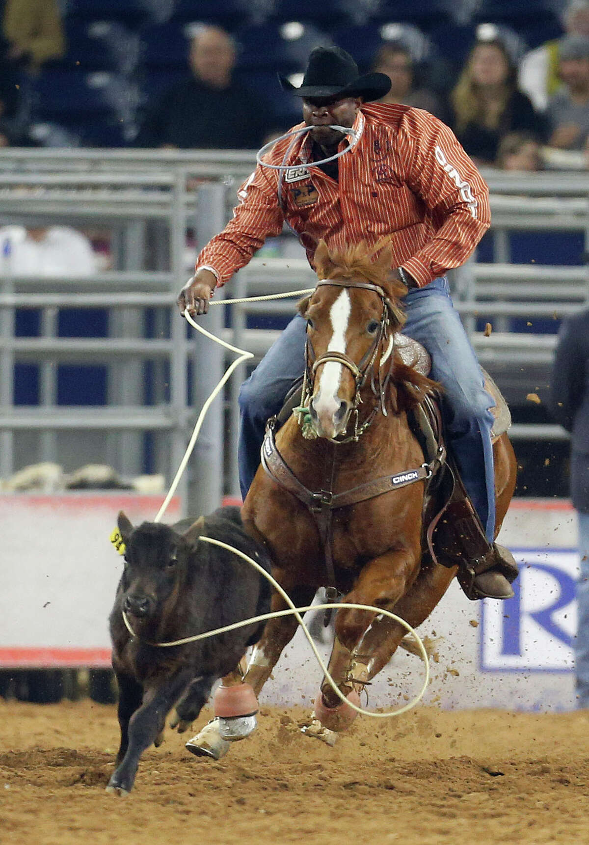 25 year RodeoHouston veteran Fred Whitfield advances out of Super Series II