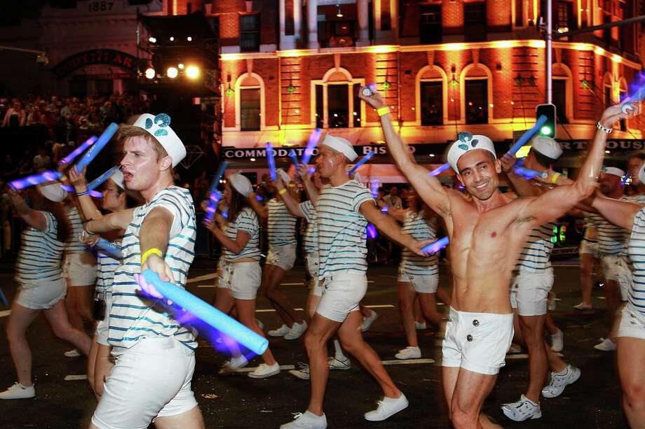 Facebook australia teams with sydney mardi gras to tell fearlessstories