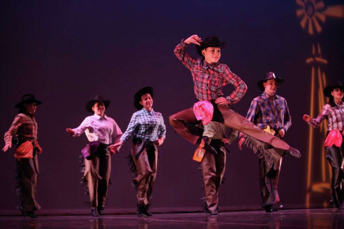 San Antonio Folk Dance Festival unites various cultures