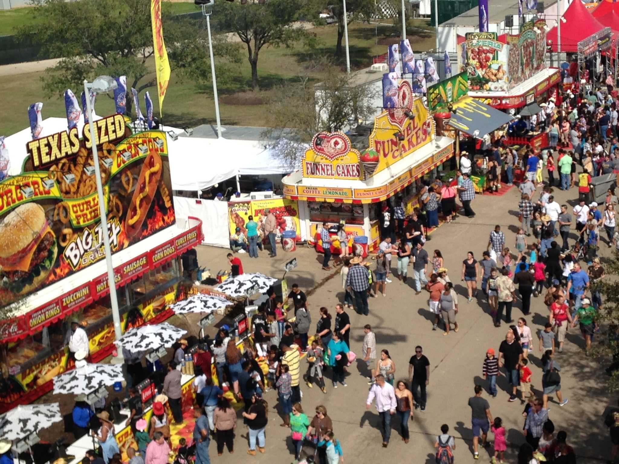 Houston Livestock Show and Rodeo to host firstever 'sensoryfriendly' carnival day