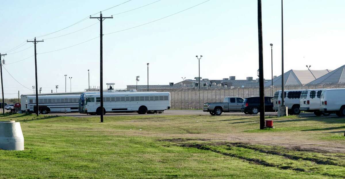 Defunct 'tent city' prison to reopen 2 years after prisoner riot