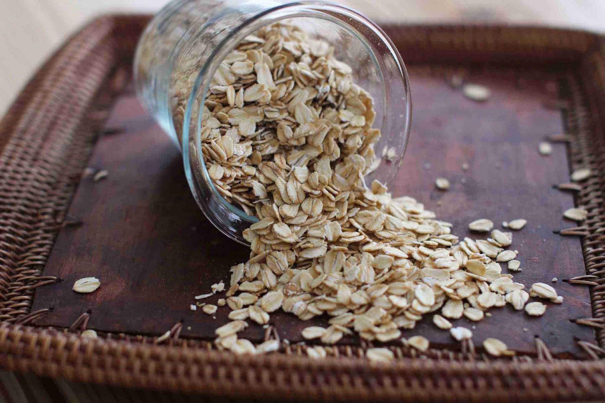 10 fresh ideas to dress up oatmeal