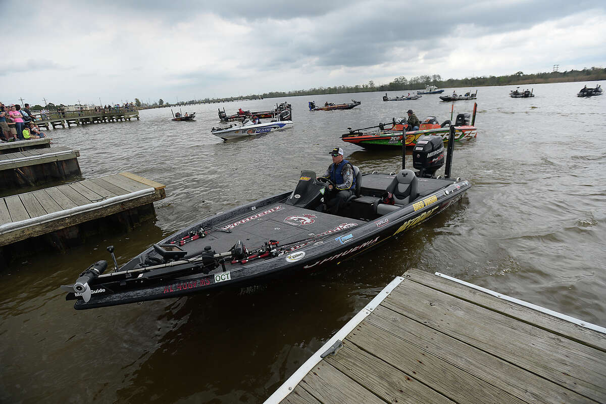 Photos: Day 1 of Bassmaster Elite Series