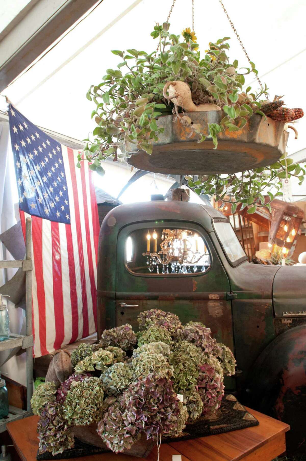 Marburger Farm Antique Show's 43-acre field hosts more than 350 dealers in 10 large large tents and 12 historic buildings. Its spring show opens Tuesday and runs through April 4.