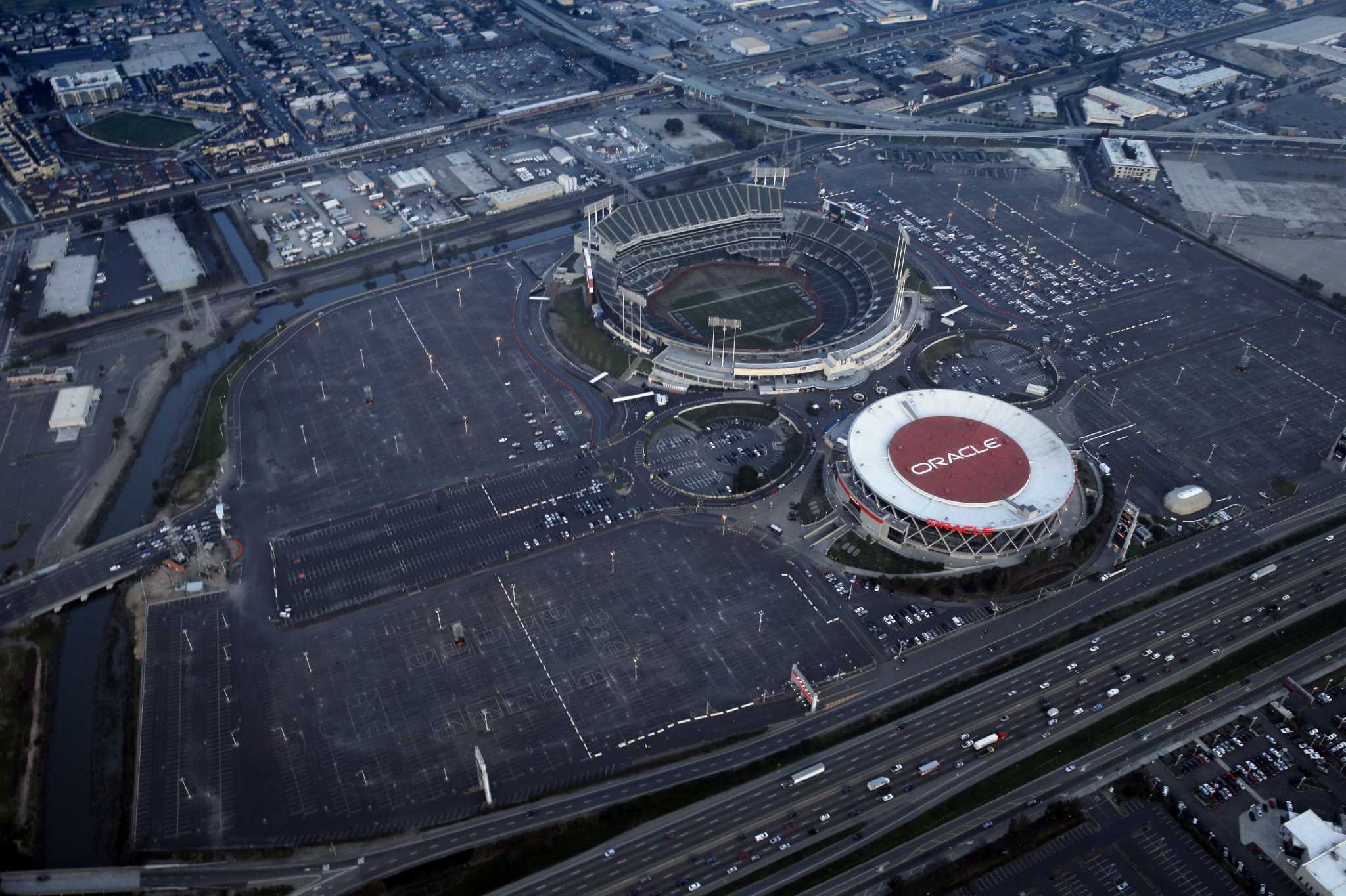 Oakland pursues scaled-down version of Coliseum City