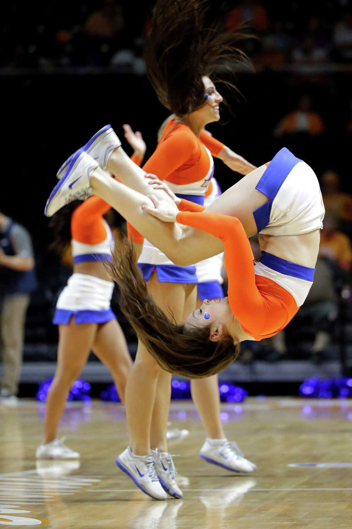 Cheerleaders of the 2015 NCAA basketball tournaments