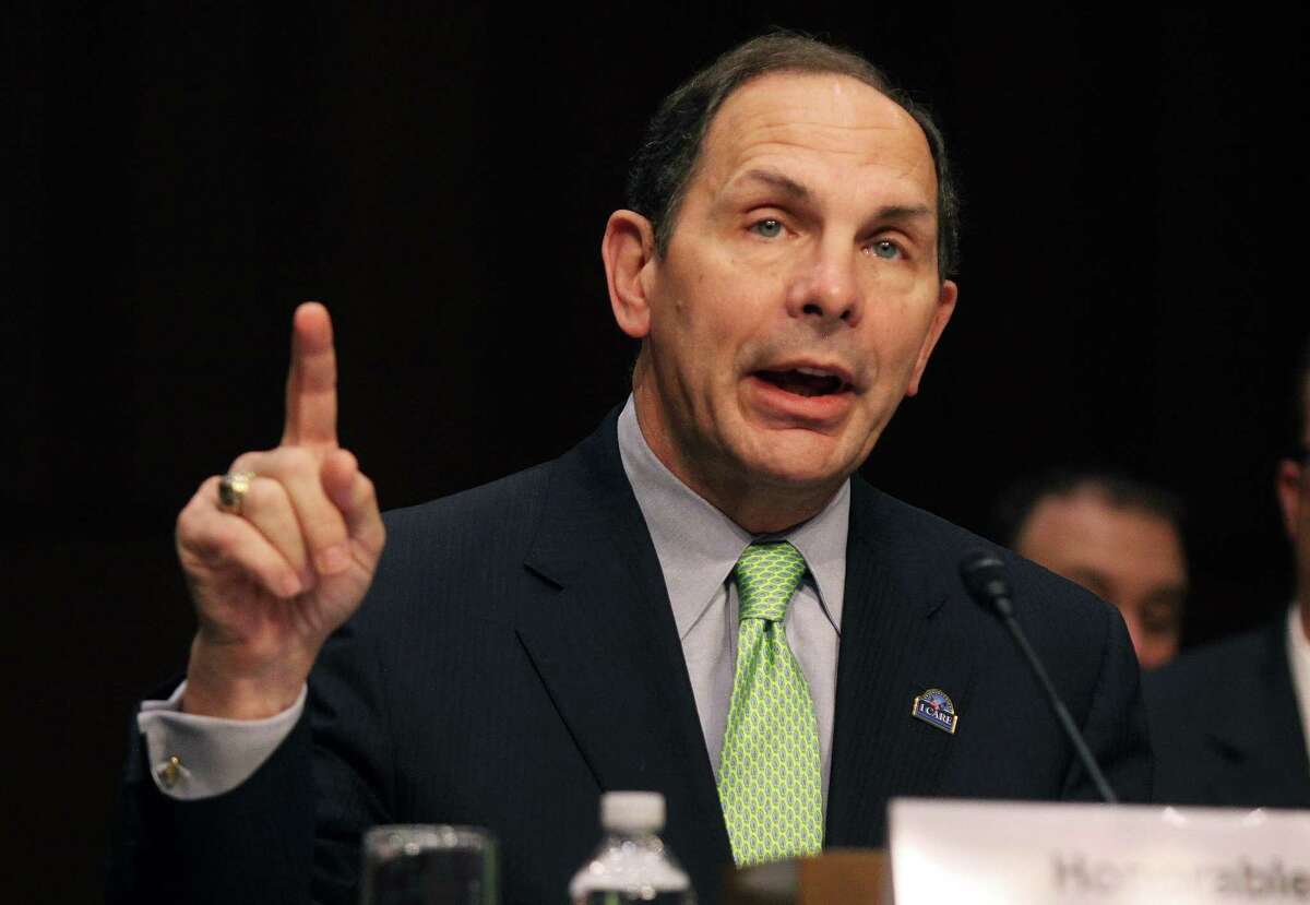 Veterans Affairs Secretary Robert McDonald says the agency will now calculate the distance a veteran lives from a VA facility using Google maps and other websites rather than as the crow flies.