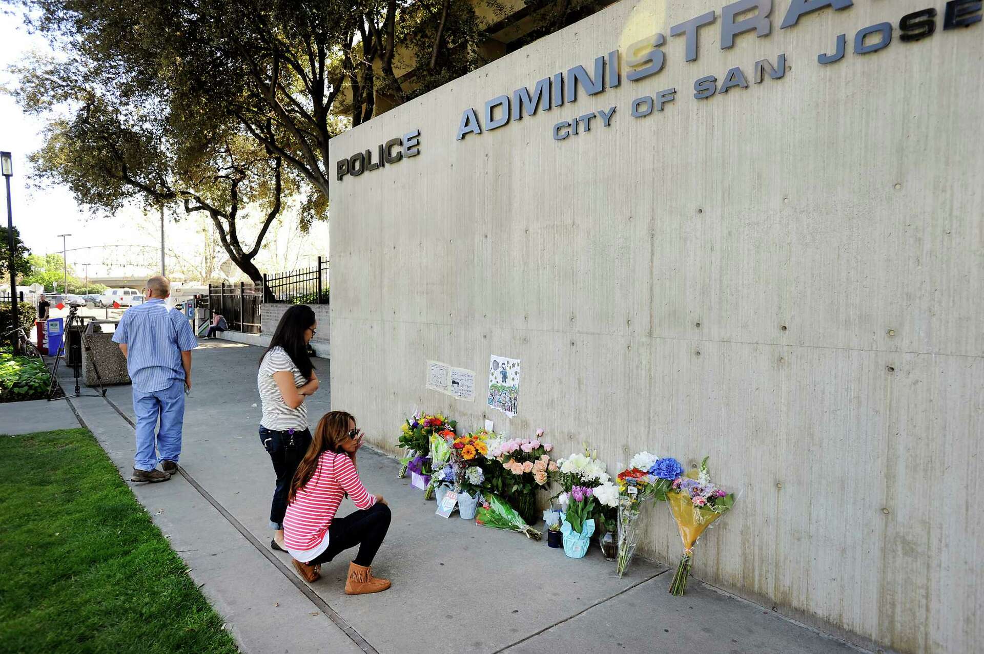 Outpouring of grief for 'hero’ San Jose officer killed on duty
