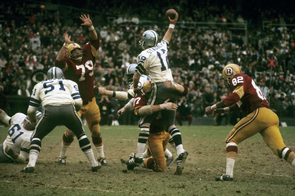 Clint Longley vs. Roger Staubach