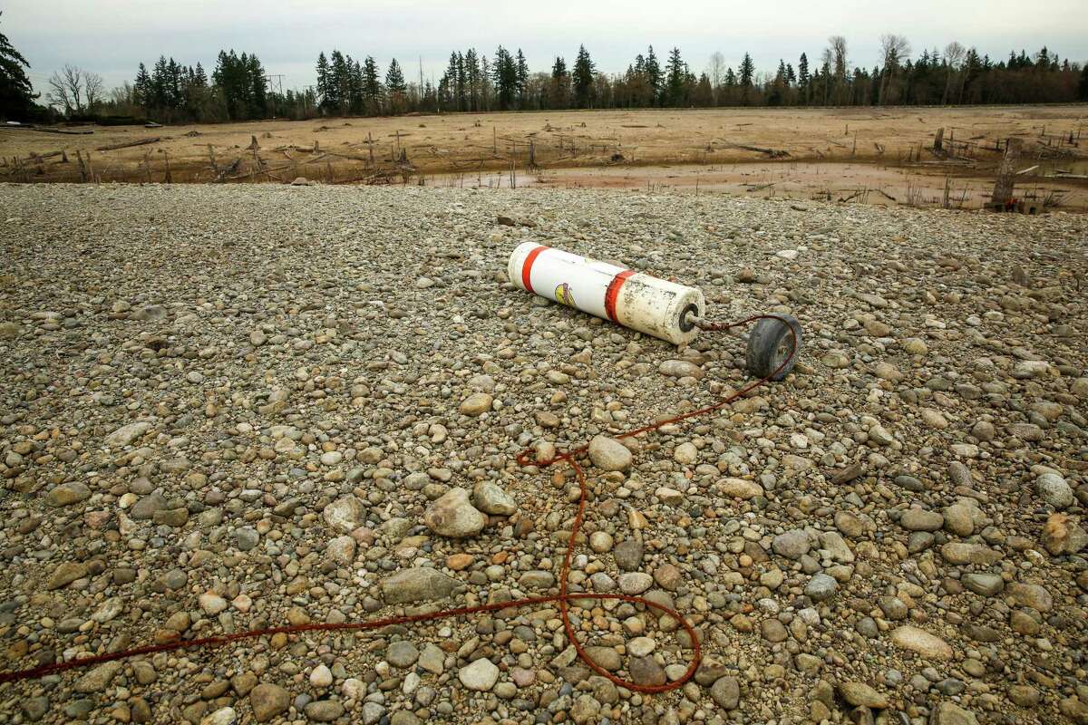 Lake Tapps reopens for some recreational activities