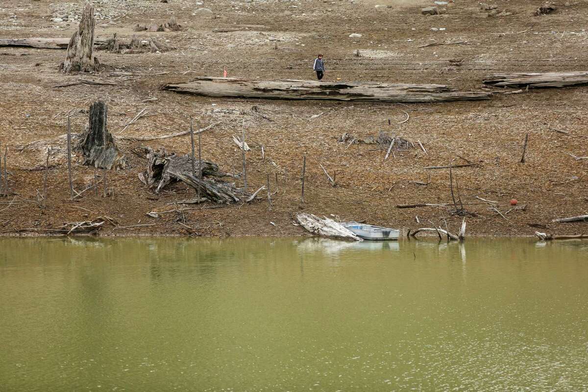Lake Tapps reopens for some recreational activities