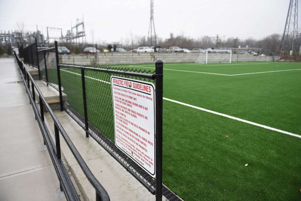 Cos Cob Park officially opens despite drizzle
