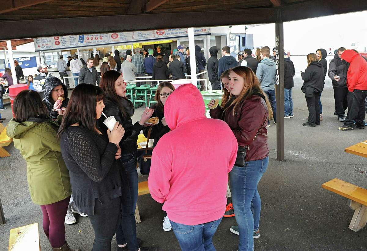 Jumpin' Jack's opens