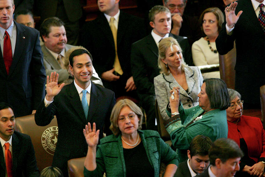 Feds: HUD Secretary Julián Castro violated Hatch Act in interview regarding Hillary Clinton