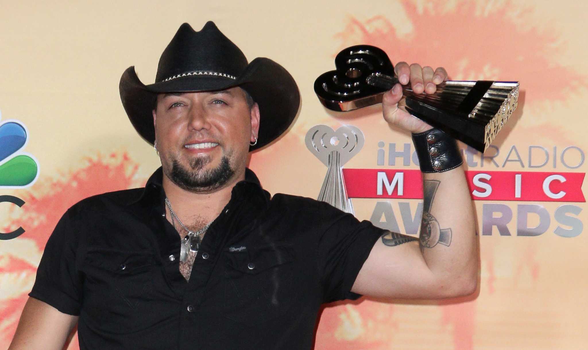 Mad Max De Rapper People in the news: Mad Max franchise returns in style