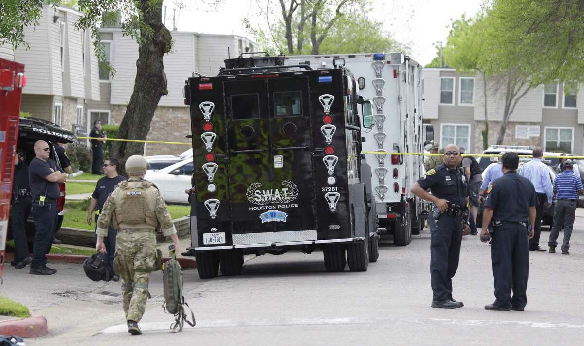 Hostage situation ends without incident in Independence Heights