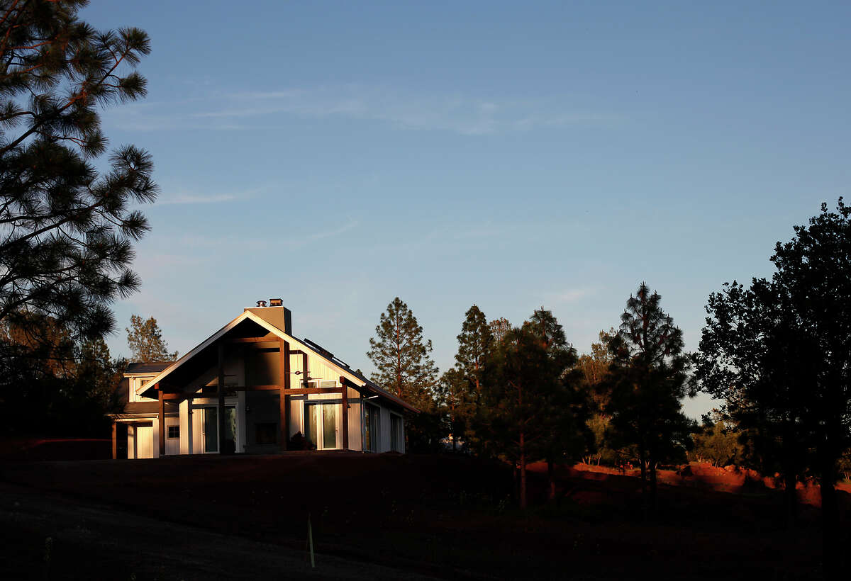 Rim Rock Ranch estates pair wine, luxe living