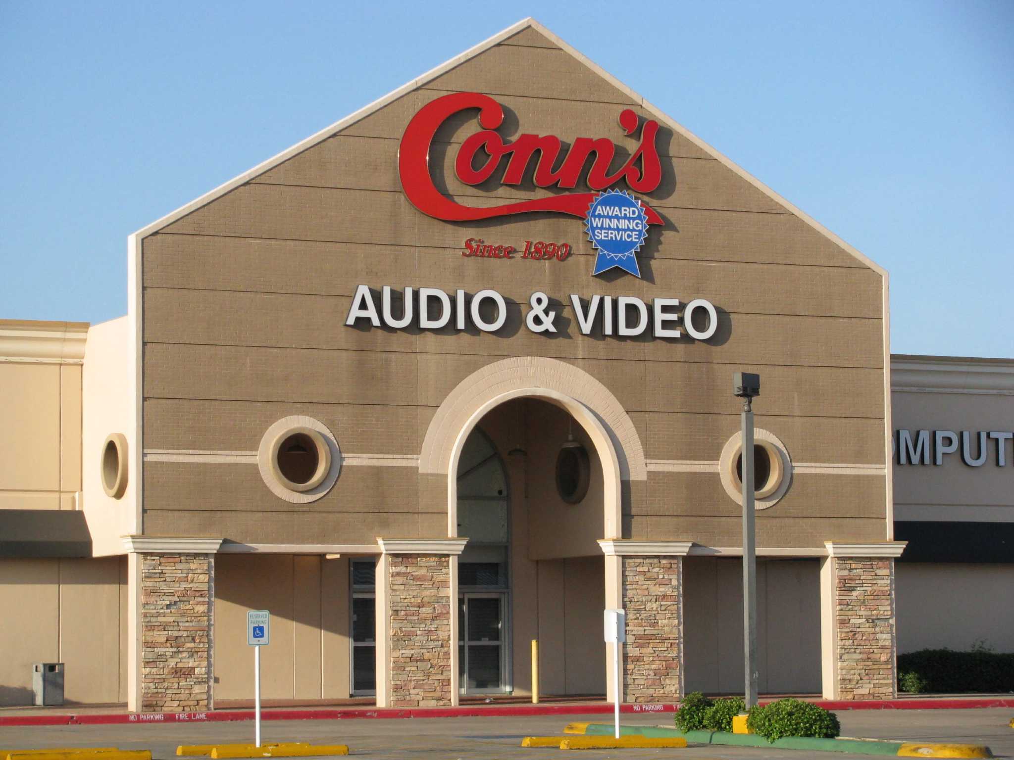 Conn's considers selling its loans to boost bottom line