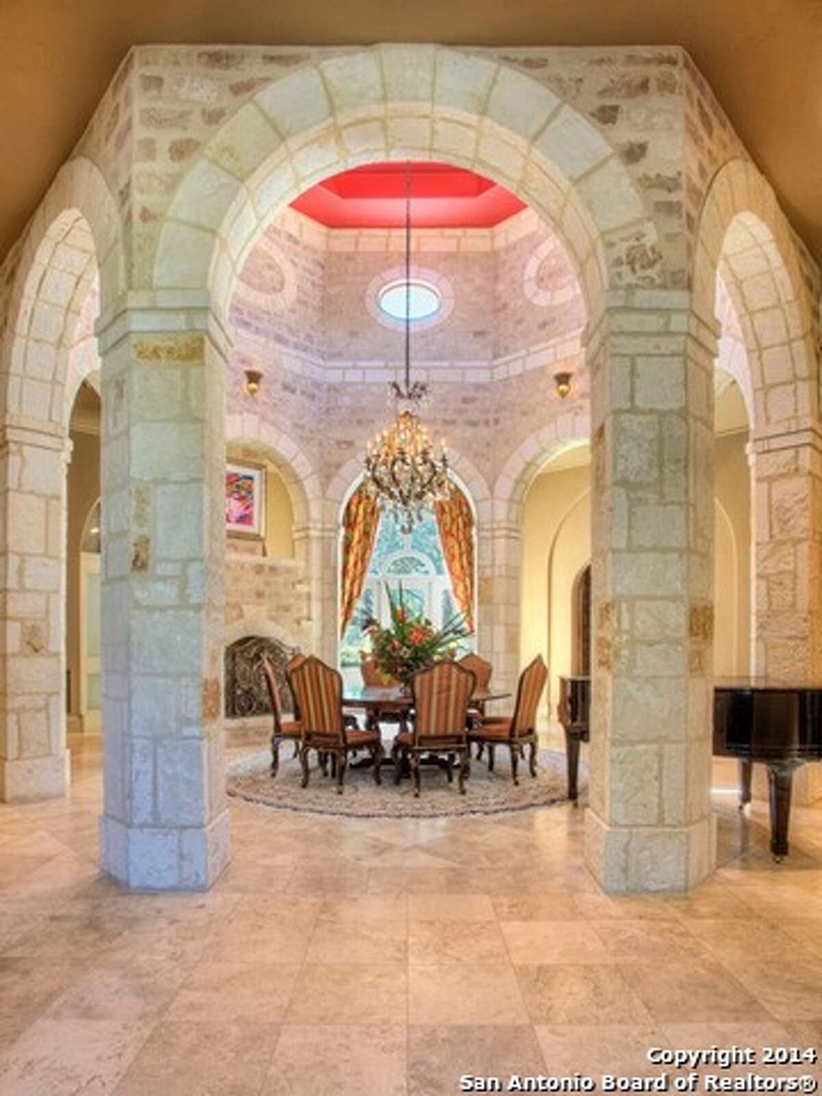 15 lavish homes for sale in the ritzy Dominion neighborhood in San Antonio