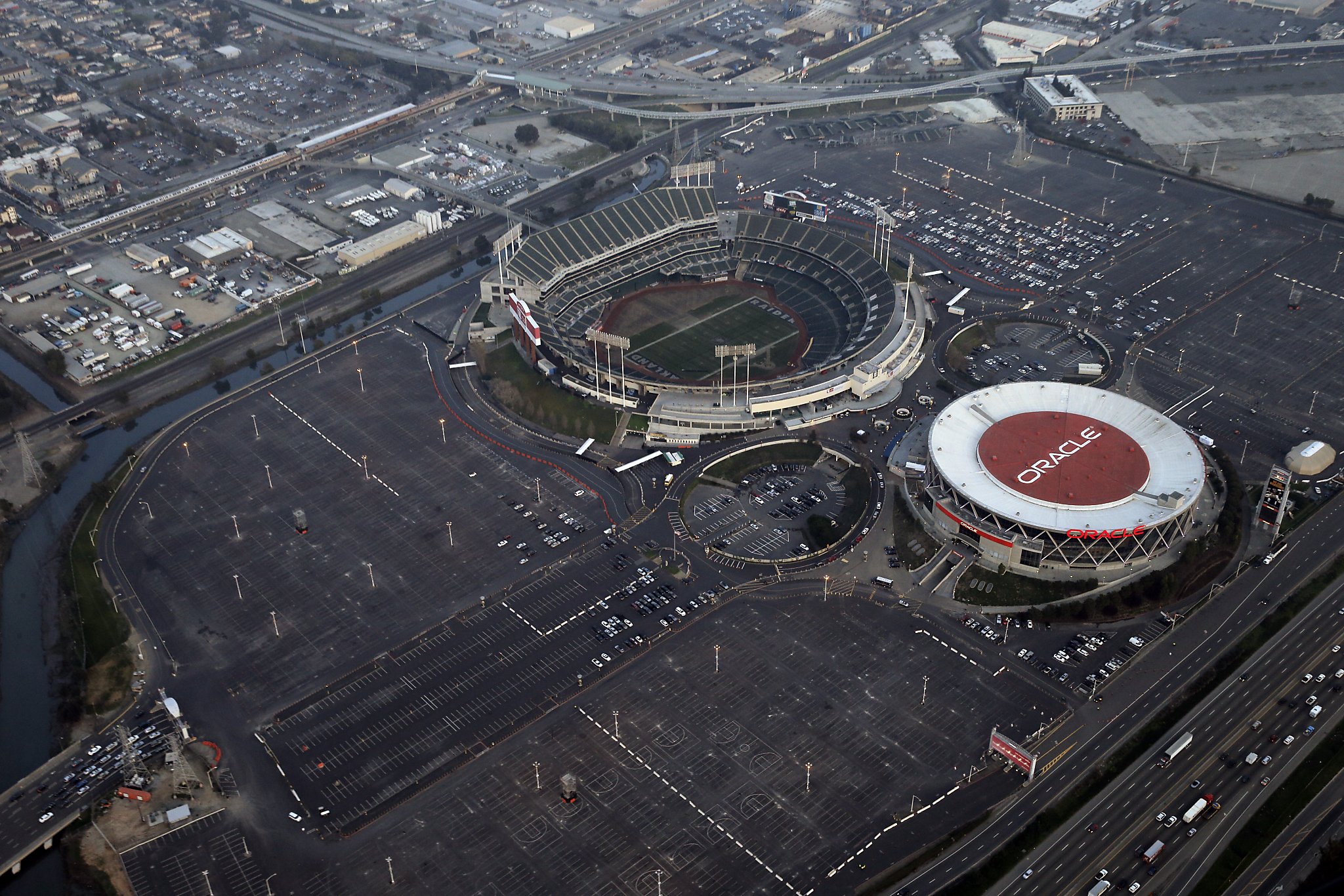 Raiders' stadium deal 'is gurgling blood'