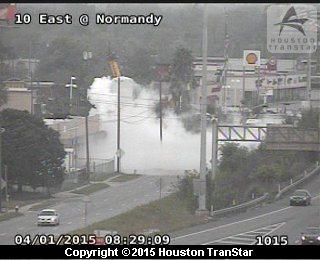 Mysterious vapors shroud East Freeway