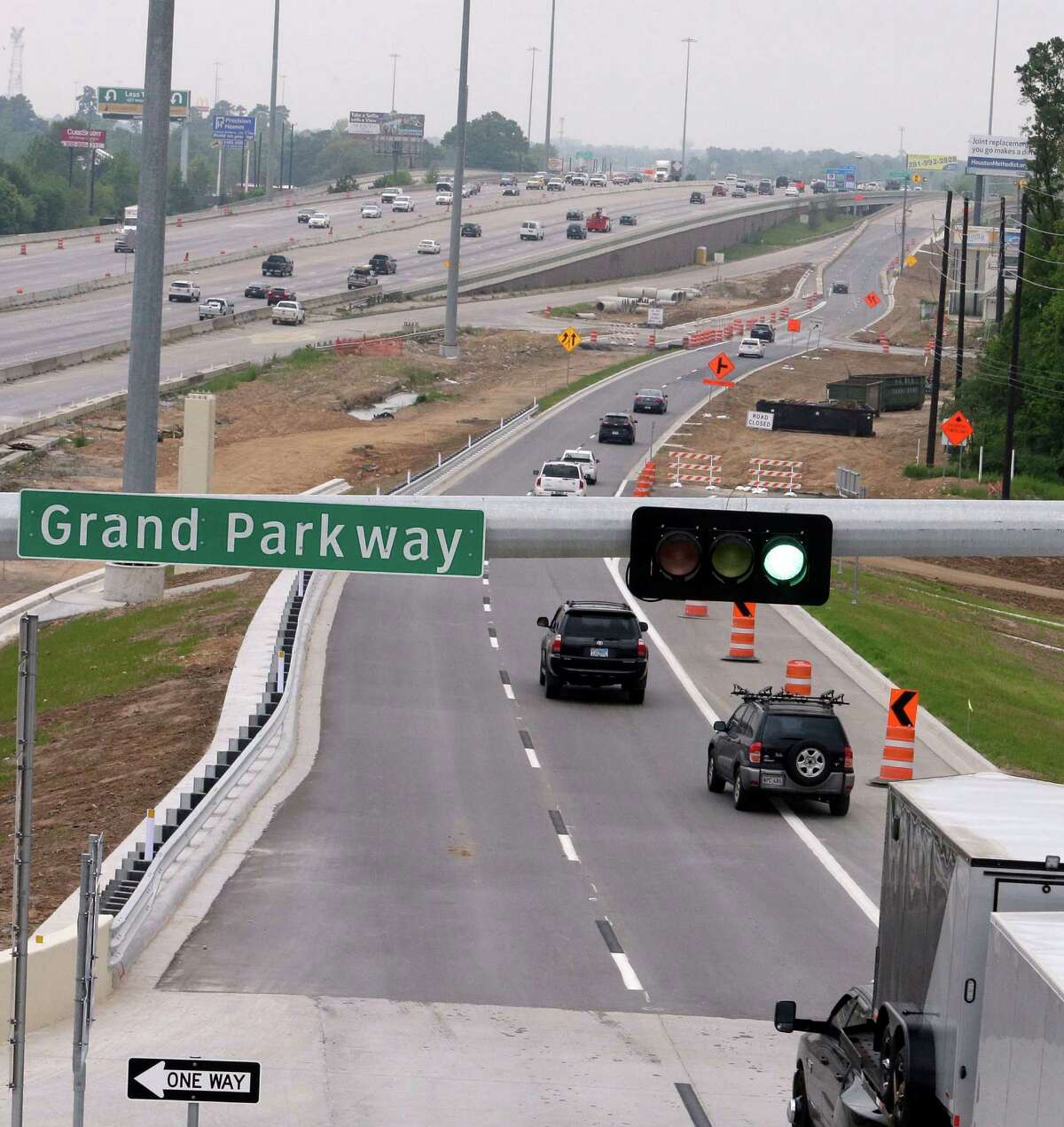 Grand Parkway frontage roads open to ease flow around I-45