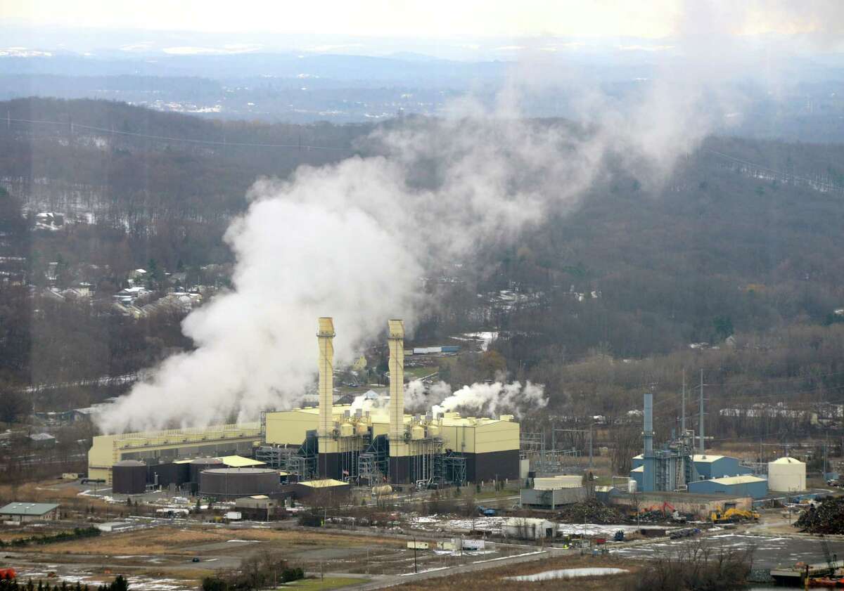 Steam and emissions rise from the Empire Generating Co natural gas powered electricity generating plant Monday afternoon, Dec. 15, 2014, in Rensselaer, N.Y. (Will Waldron/Times Union archive)