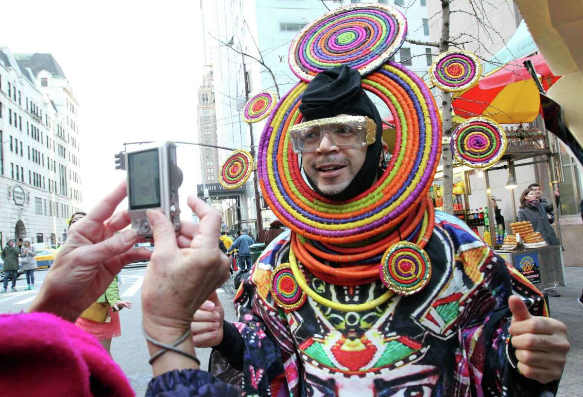 Davey Mitchell poses for photographs as he takes part in the Easter Parade along New York's Fifth Avenue on Sunday, April 5, 2015. (AP Photo/Tina Fineberg) ORG XMIT: NYTF108