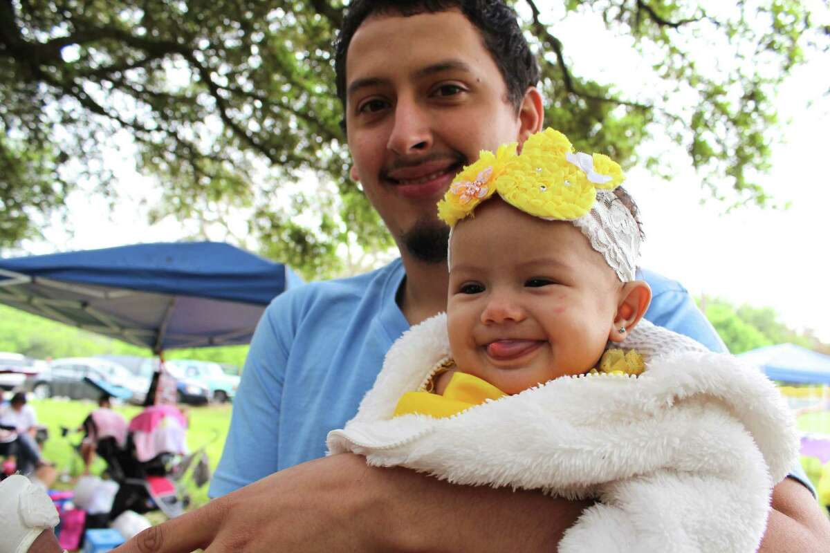 Locals filled Brackenridge Park Easter Sunday with cascarones, grilled meats, candy and a day full of tradition and faith.