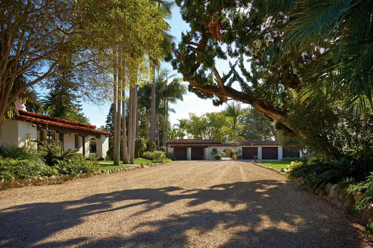 Richard Nixon's California mansion, dubbed the Western White House, listed at 75 million