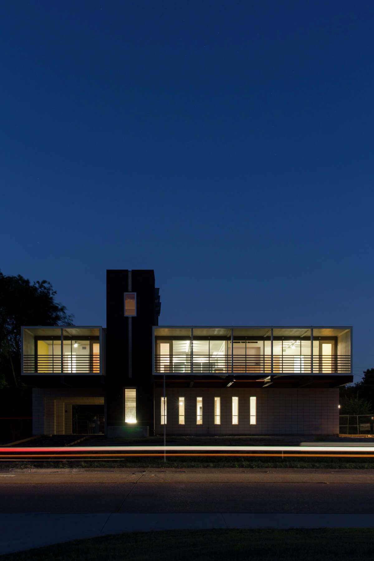 Go inside a Dallas home made of shipping containers