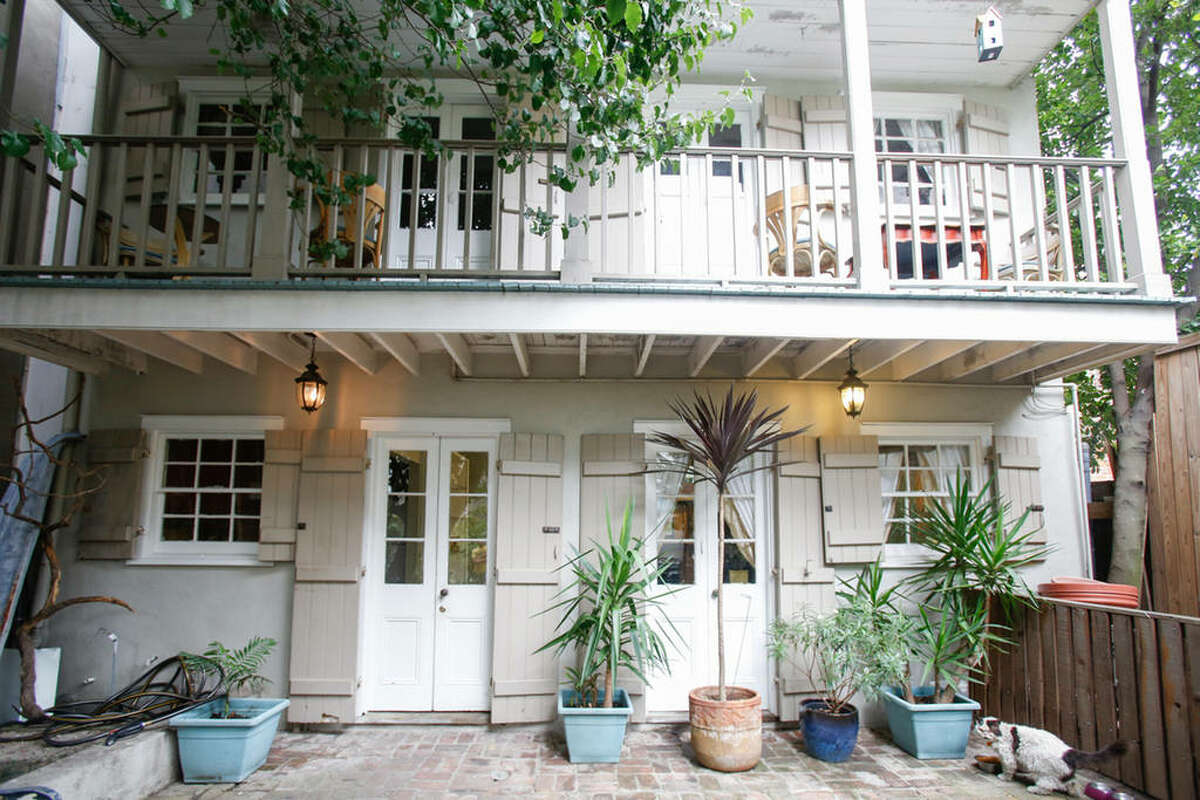 An authentic stay Airbnb New Orleans rentals