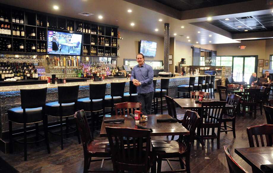 Locally Owned Restaurants Growing In The Woodlands Houston Chronicle Locally Owned Restaurants Growing In