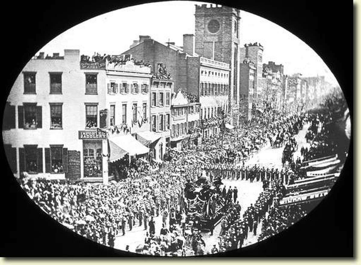 People lined downtown Albany to view Lincoln's funeral procession through Albany on April 26, 1865. (Courtesy NYS Archives)