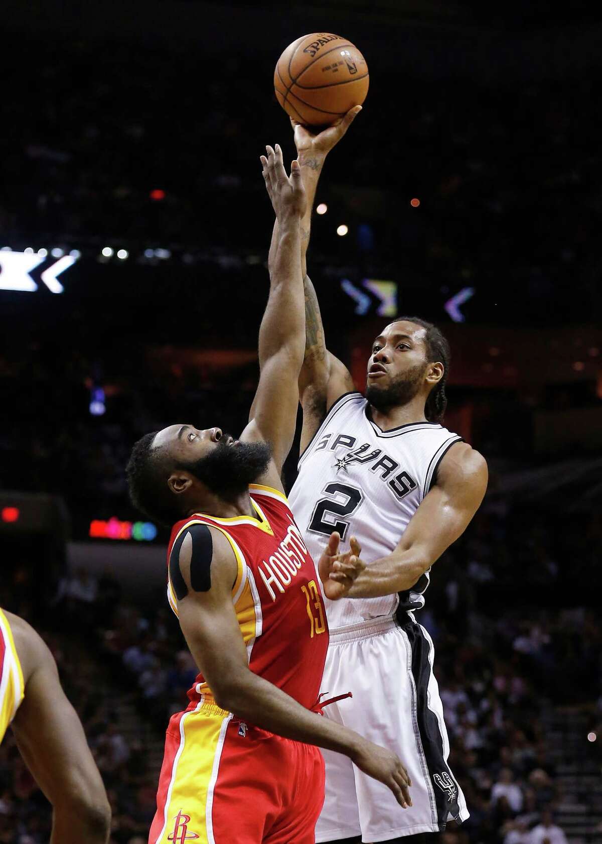 Rockets latest to feel champs' wrath