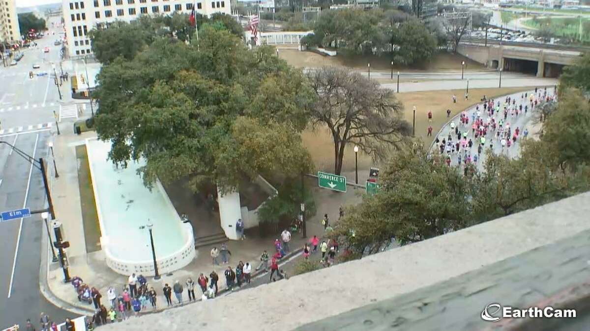 Dealey Plaza: Dallas, Texas Check out the view from the infamous 6th floor window. "This is the view from the window from which an assassin fired the shots that killed President John F. Kennedy...as the presidential motorcade drove through Dealey Plaza on November 22, 1963."Live: www.earthcam.com