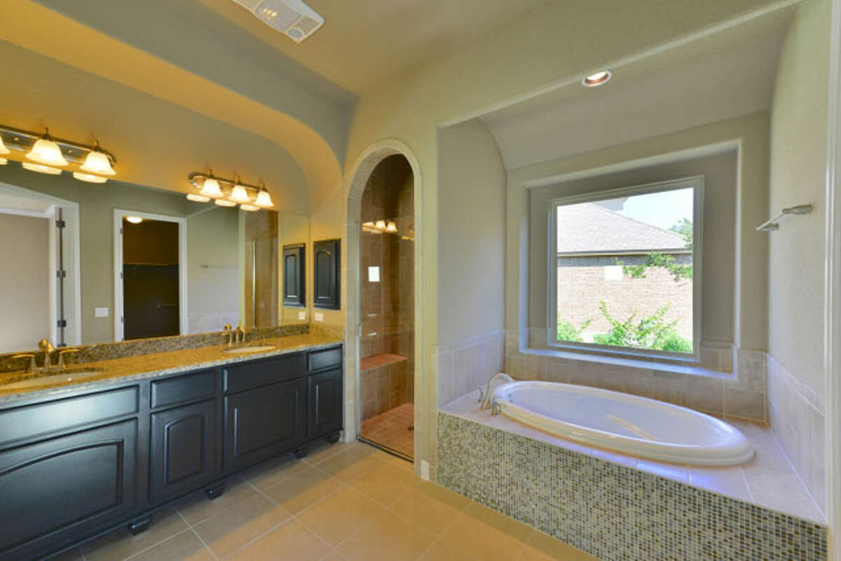 Greenbelt homesites in beautiful Triana community, historic Helotes