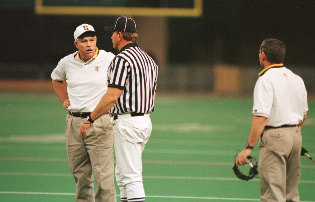 Texas High School Football Hall of Fame: Peterson, Everett