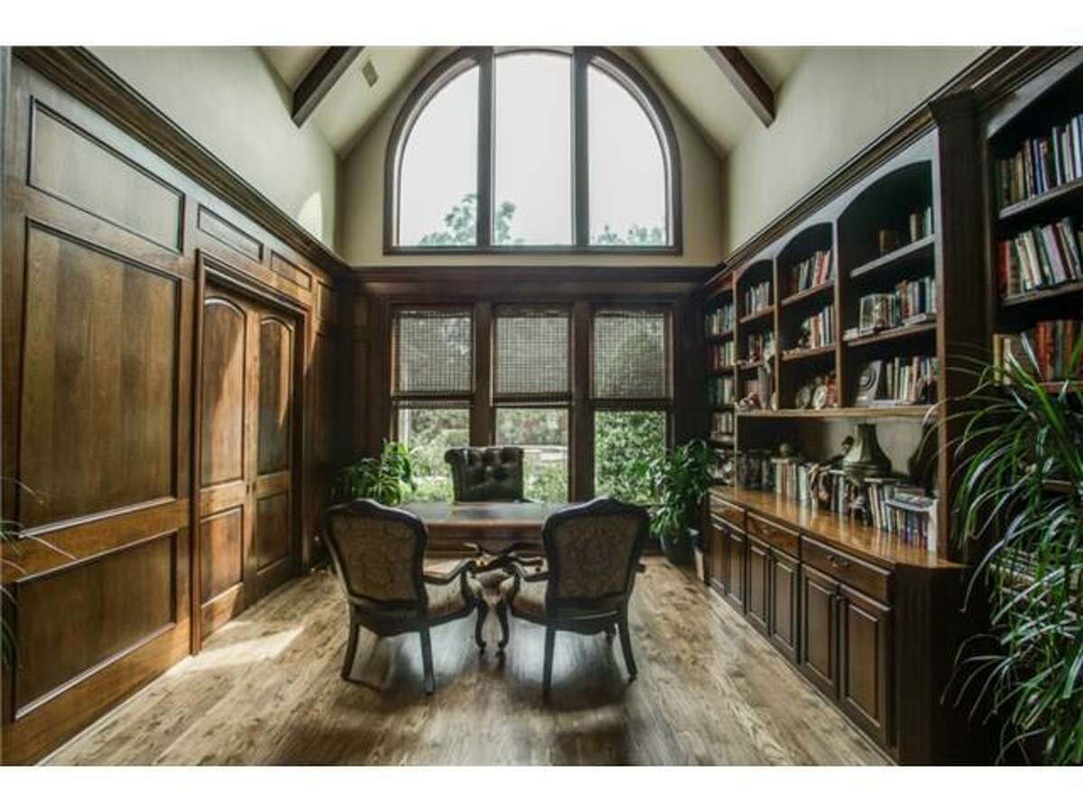 Inside PGA pro Jordan Spieth's 2.2 million Dallas mansion