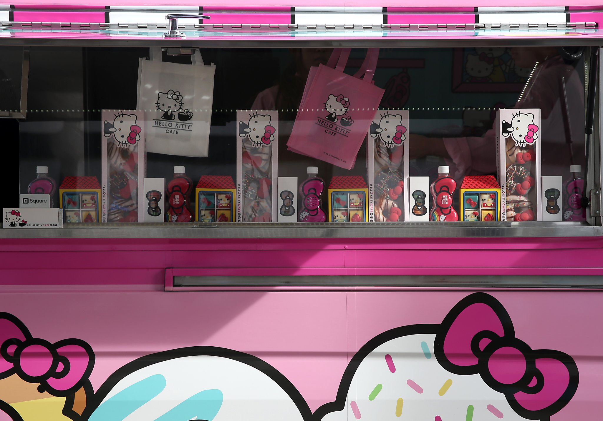 Hello Kitty Cafe Pop-Up Coming to Fashion Valley - Eater San Diego