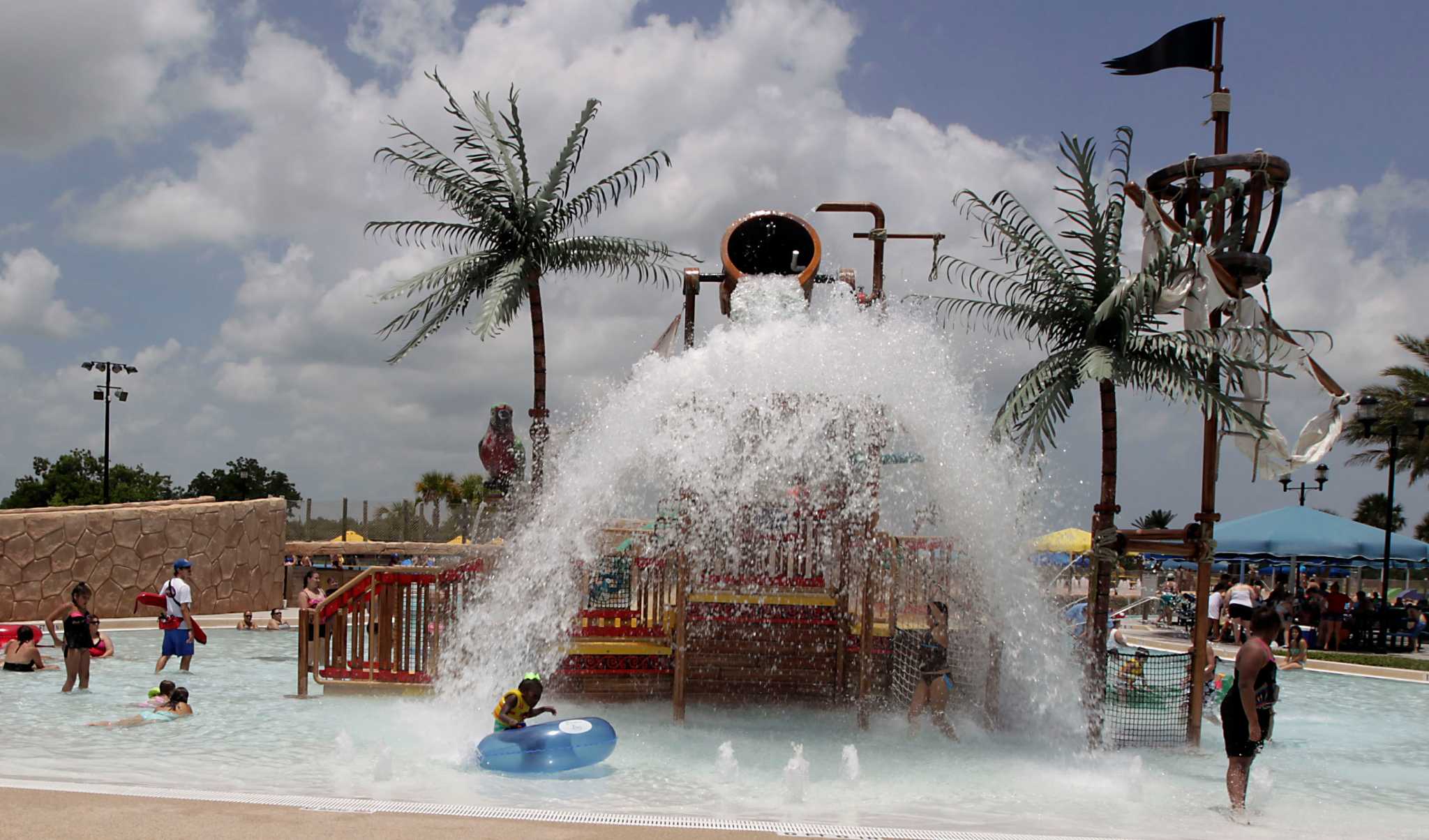 Beaumont water park will feature lazy river wave pool