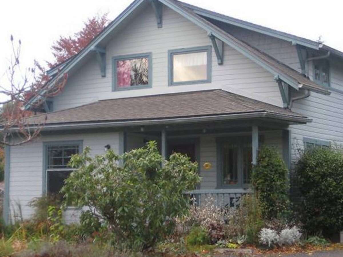 'Twilight' home in Forks for sale