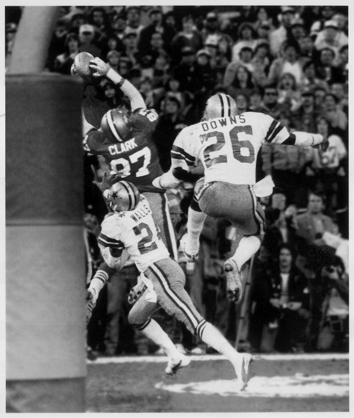 The Catch (Cowboys vs. 49ers 1981, NFC Championship) 