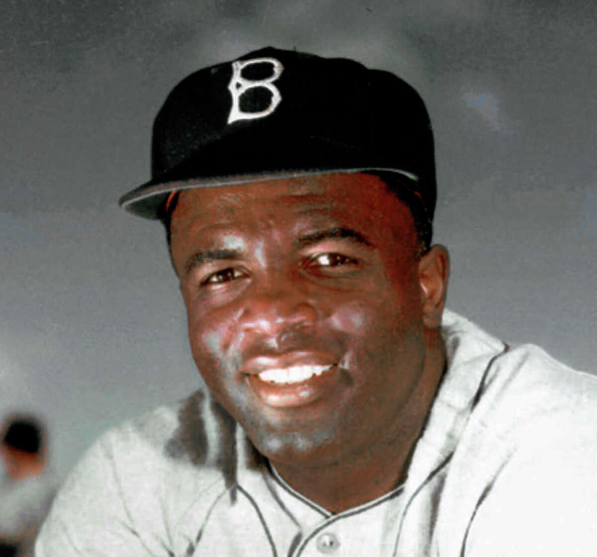 Dodgers’ 1st statue to depict Jackie Robinson