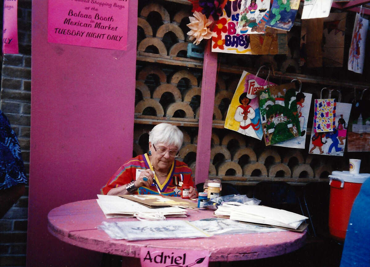 Adriel McGill, one of whose designs is featured on this year’s NIOSA medal, volunteered at the Bolsas Booth in 1999.