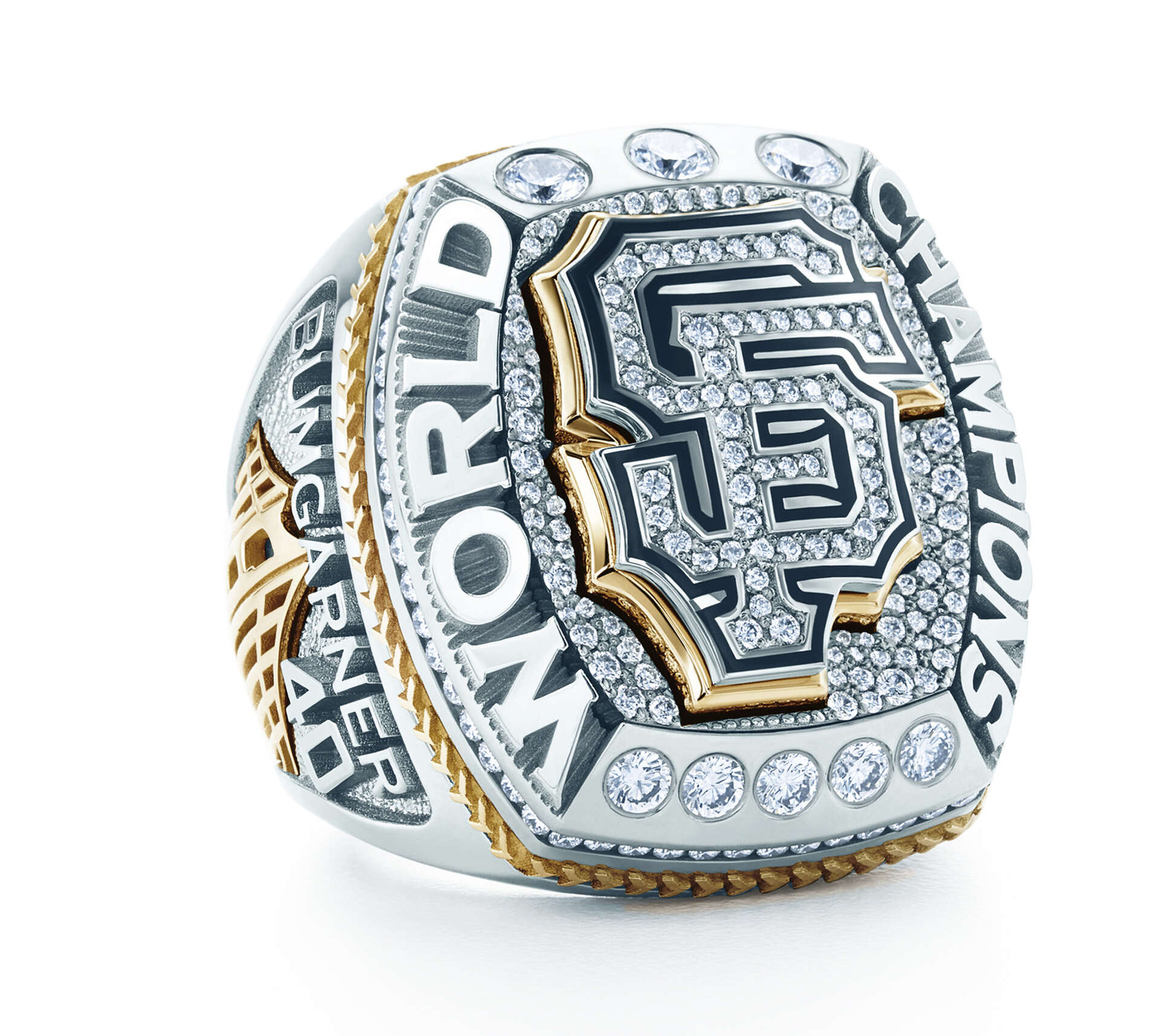 Giants unveil 2014 World Series rings